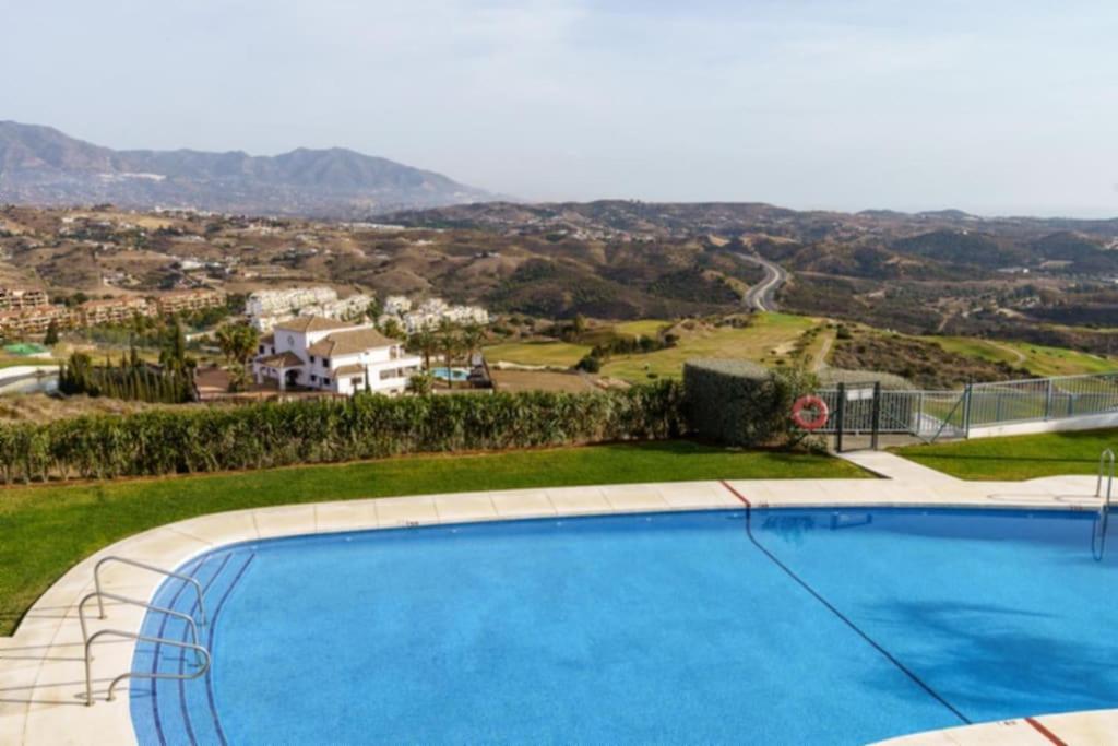 Los Cortijos - Golf & Sea - Ct 130 Malaga Ngoại thất bức ảnh